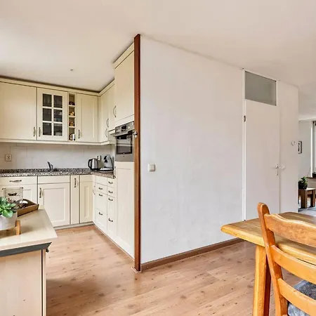 Ervaar Een Perfect Verblijf In Briandstraat 5, Zevenaar! Zevenaar